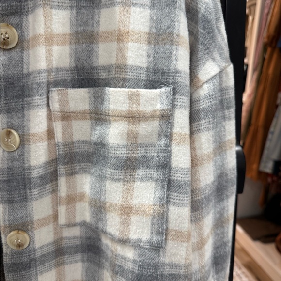 Plaid Button-Up Shacket - Picture 3 of 4
